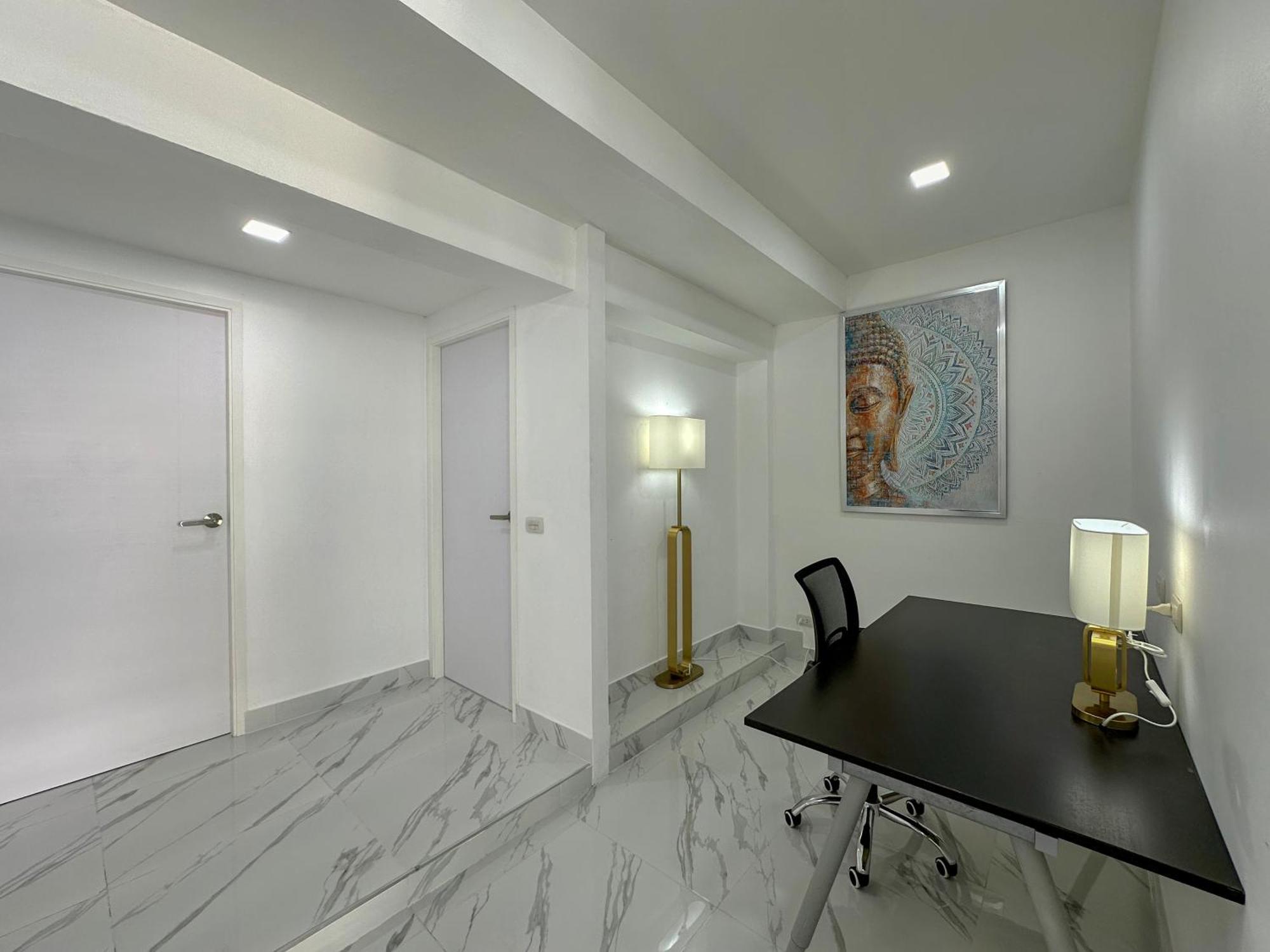 Stunning Beachfront View Luxurious Apartment 40 Jomtien Beach Esterno foto